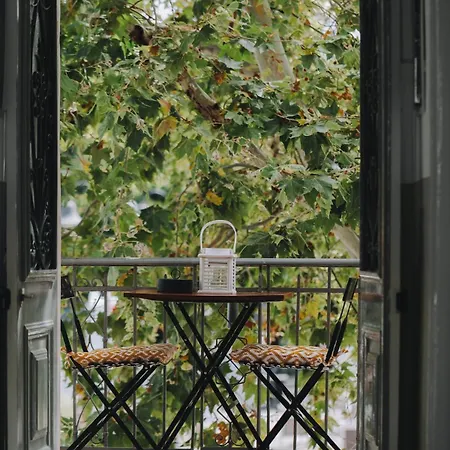Leoni's House Near The * Kremastí